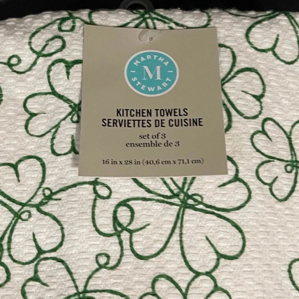 Martha Stewart St Patricks Shamrocks Kitchen Towels, Set of 3